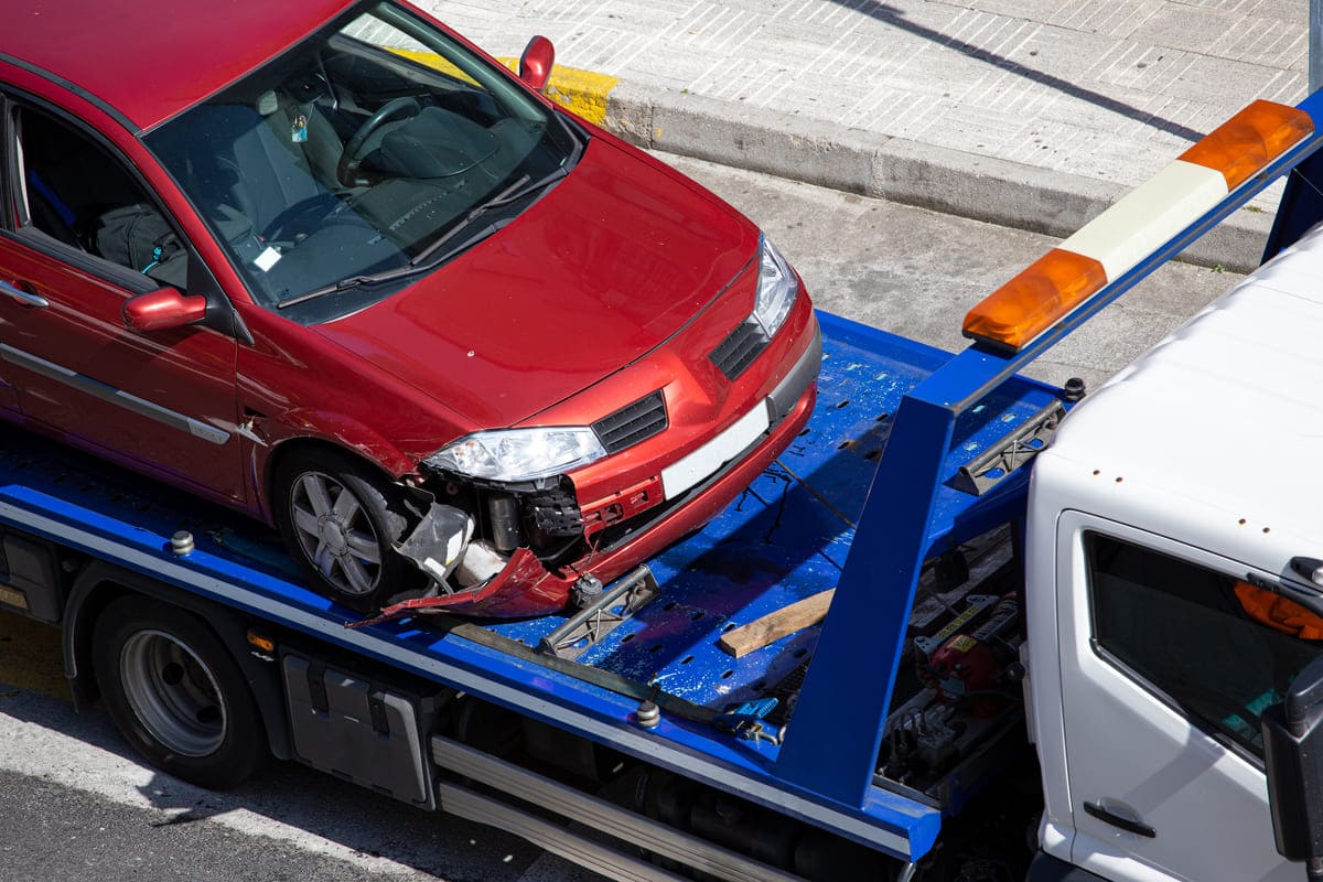 Professional low car towing service Orlando